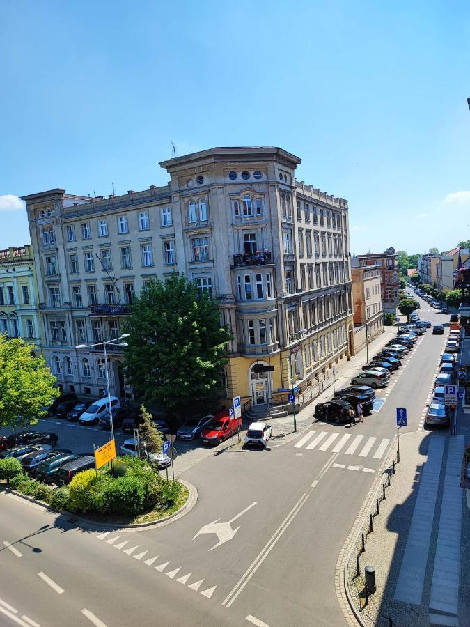 Centrum Grand Apartament Świdnica Dış mekan fotoğraf